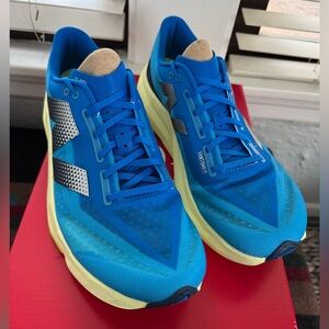 New Balance FuelCell Rebel v4 Running Shoes - Blue/Yellow - NWT!